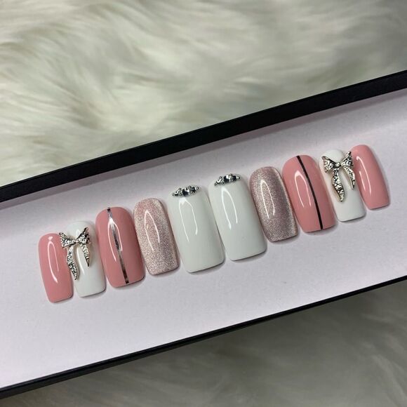 Pink and Bow (Cat Eye) Press On Nails | Handmade Press On Nails | Fake Nails - Picture 2 of 10